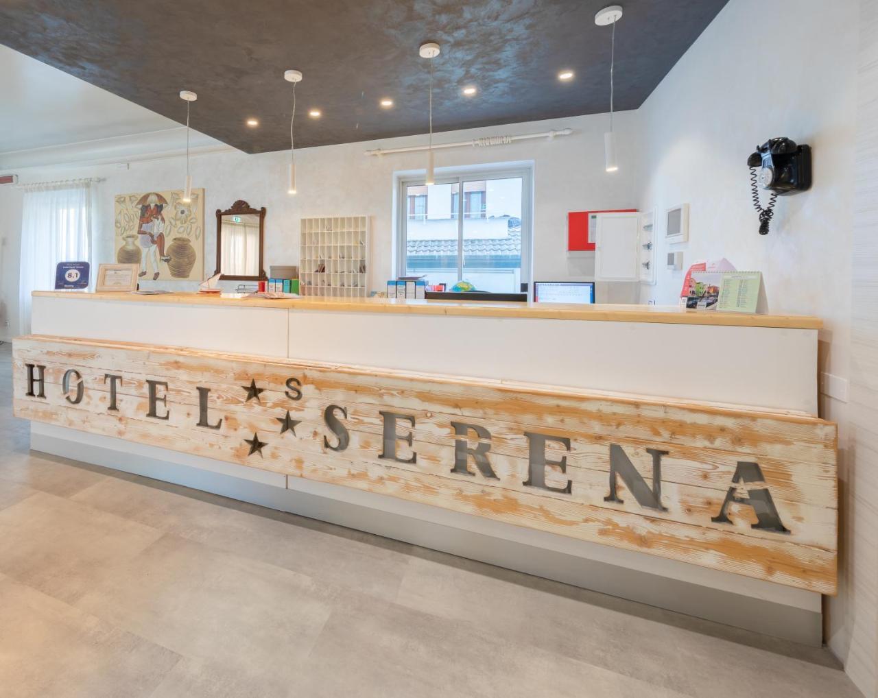 Hotel Garni' Serena Caorle Exterior foto