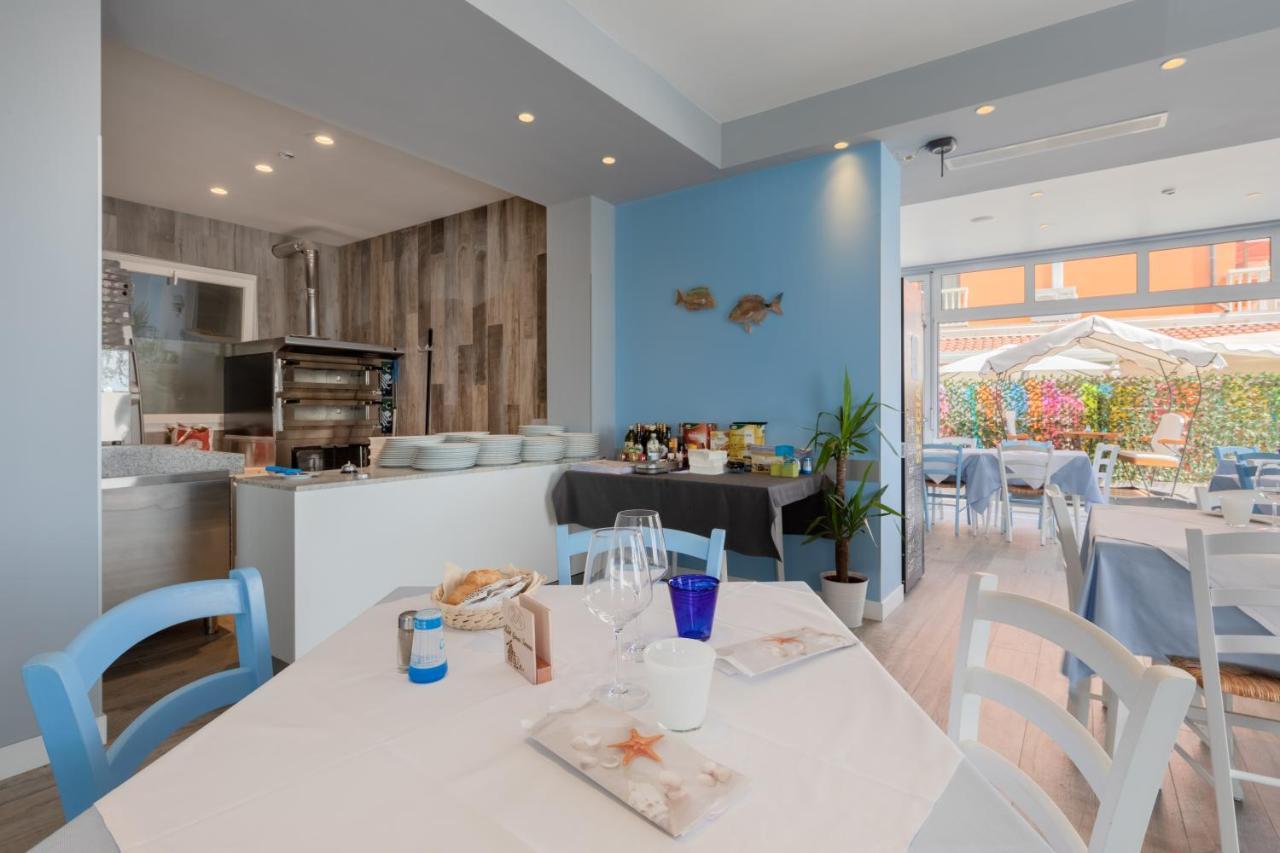 Hotel Garni' Serena Caorle Exterior foto