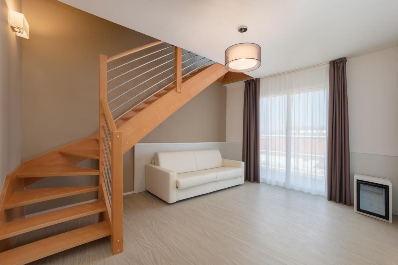 Hotel Garni' Serena Caorle Exterior foto